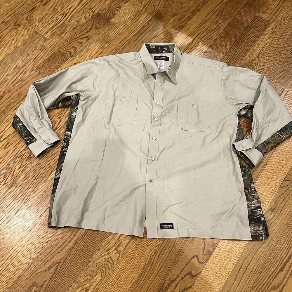 Wrangler Workwear Shirt Men’s 4XL Tan w/Camouflage Great Condition